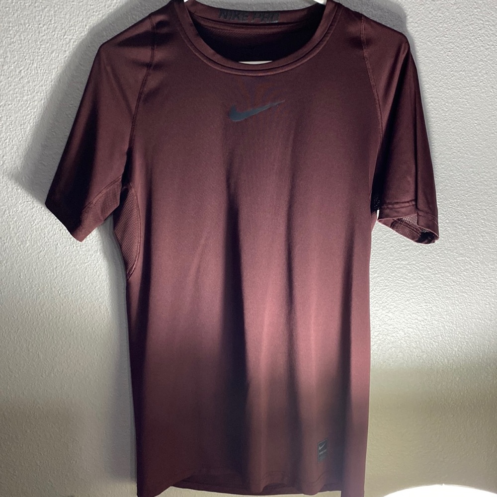 Nike pro